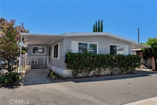 8801 ETON AVE SPC 86