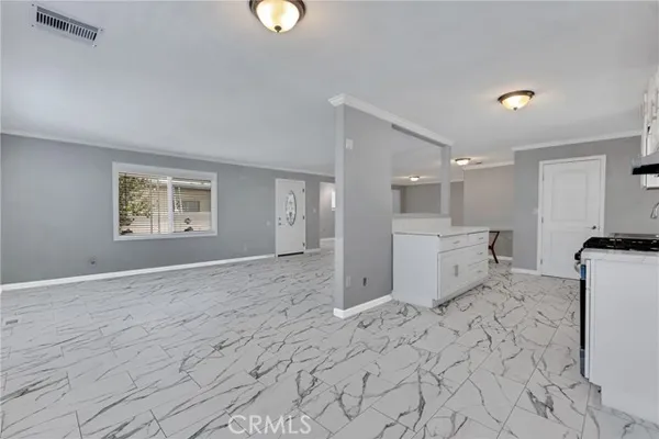 8801 ETON AVE SPC 86