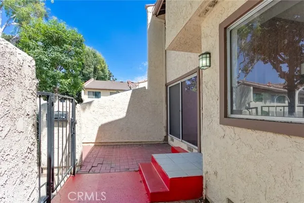 1842 ROSEBROOK LN