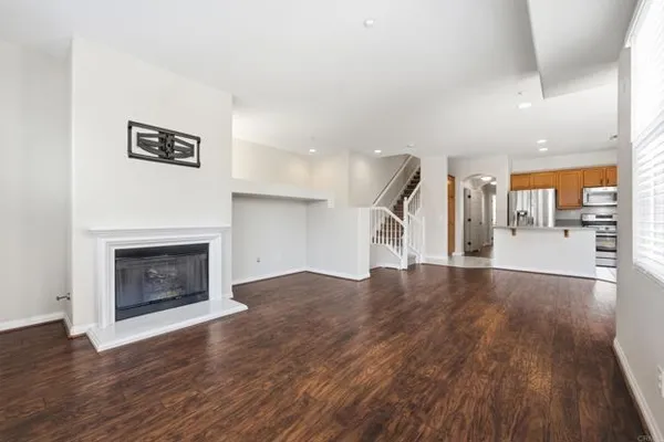 1355 SKY RIDGE CT