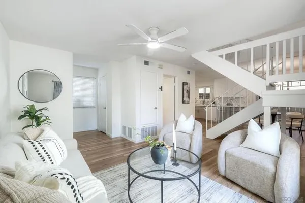 10029 SANTANA RANCH LN