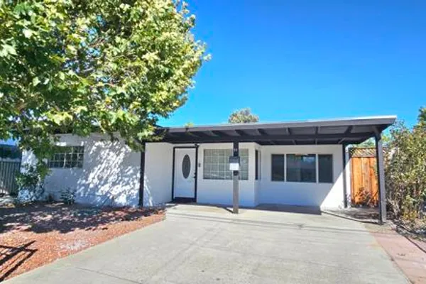 89 BRUNO AVE