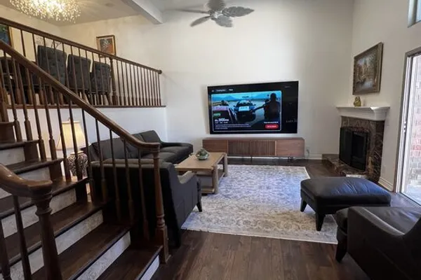 7825 SEAGLEN DR 34