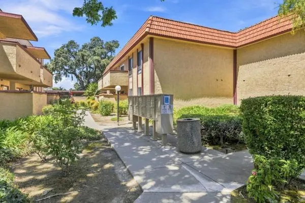 5336 MONTEREY HWY 6
