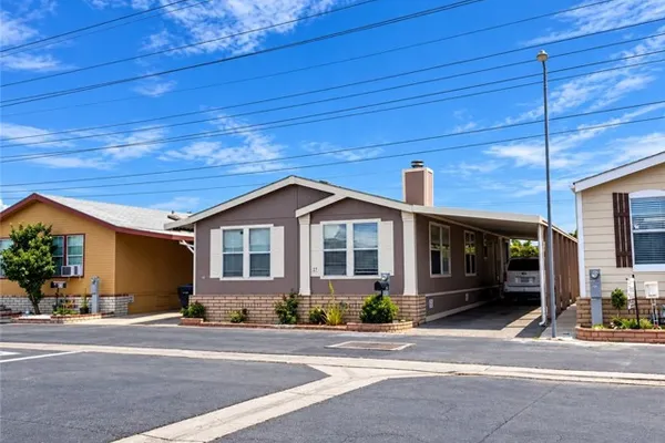16600 DOWNEY AVE SPC 27