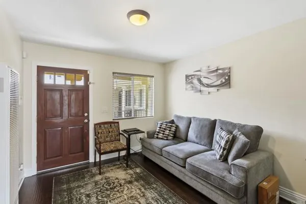 320 J AVE 92