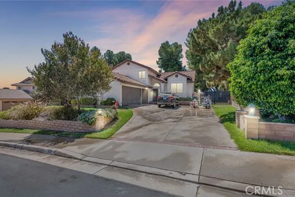 559 AMETHYST LN
