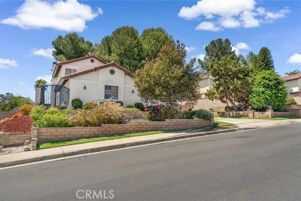 559 AMETHYST LN