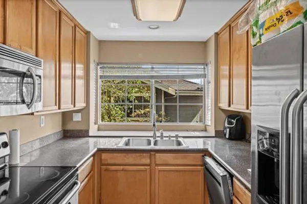3665 GROVE ST 271