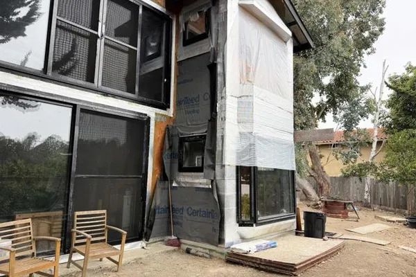 87 LAWRENCE AVE