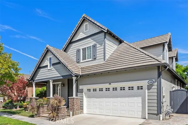 1496 VOYAGER DR