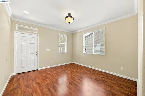 2401 COFFEEBERRY RD