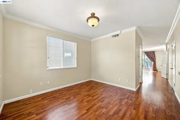 2401 COFFEEBERRY RD