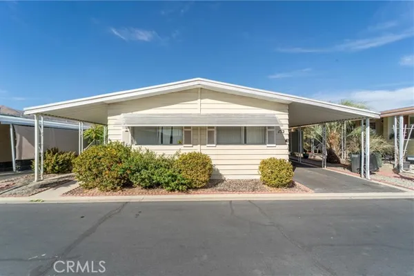 1499 OLD MOUNTAIN AVE SPC 152