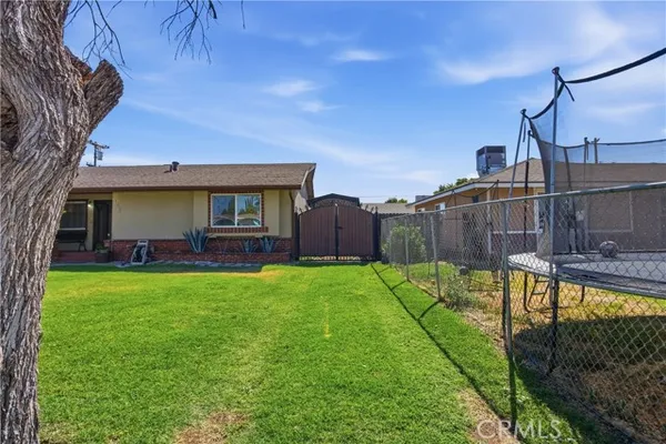 354 N SANTA INEZ ST