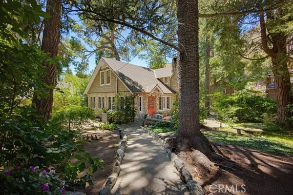 28 BEAR DR