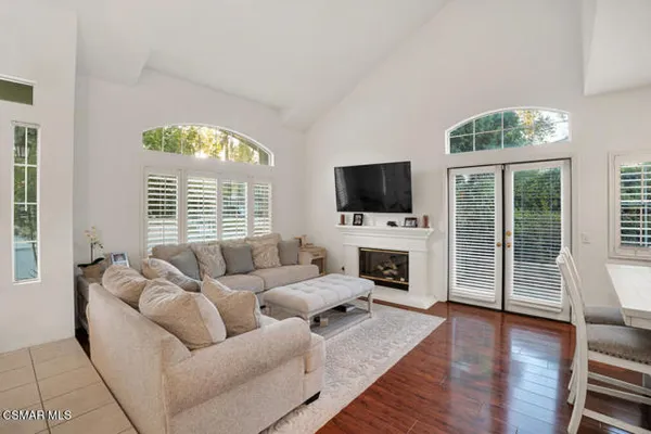 588 MONTELEONE AVE