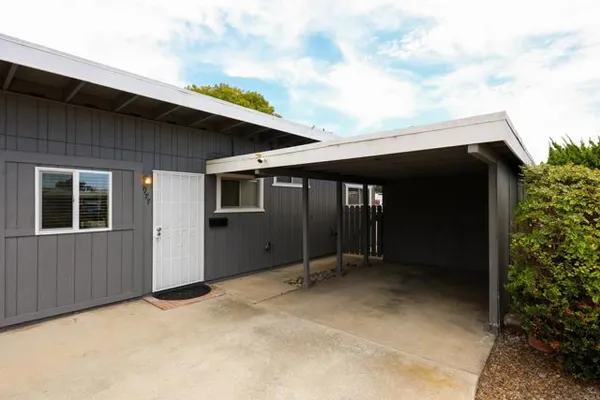 977 CUYAMACA AVE
