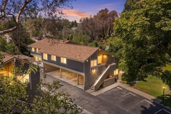 569 RIO GRANDE CIR
