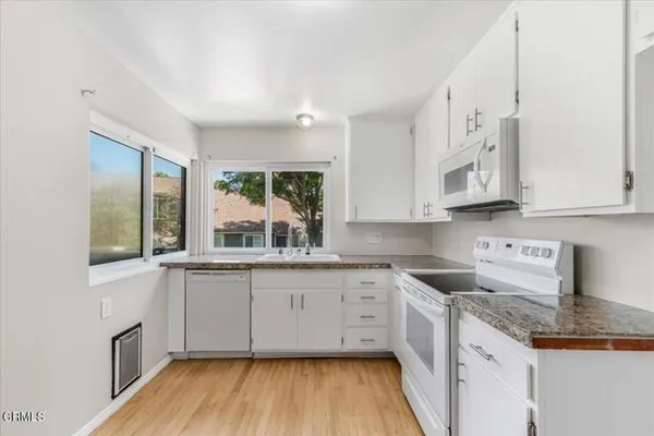 569 RIO GRANDE CIR