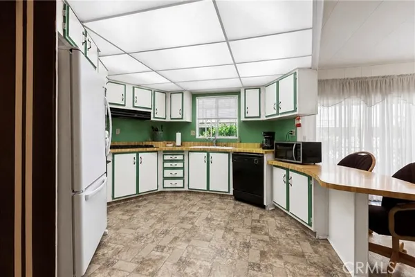 10961 LAS CASITAS