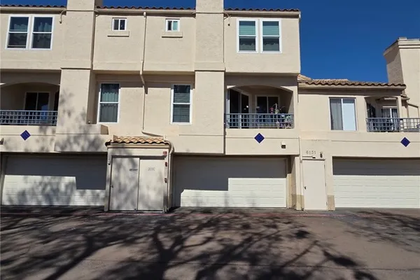 6131 CALLE MARISELDA 104