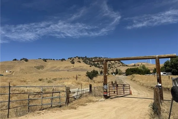 11647 CAMERON CANYON RD
