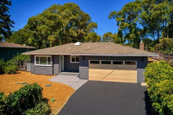 151 SIESTA DR