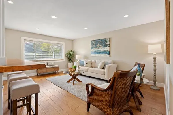 151 SIESTA DR
