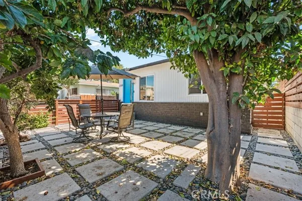 1738 W 144TH