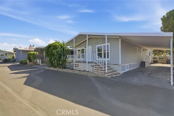 3530 DAMIEN AVE SPC 141