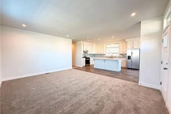3500 BUCHANAN ST 101