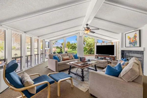 73450 COUNTRY CLUB DR SPC 197