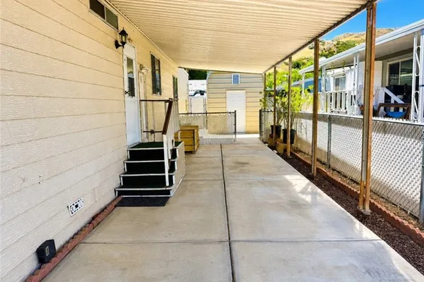 36200 PARADISE RANCH RD 12