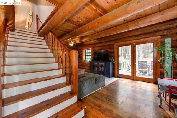 4589 JENKINSON CIR