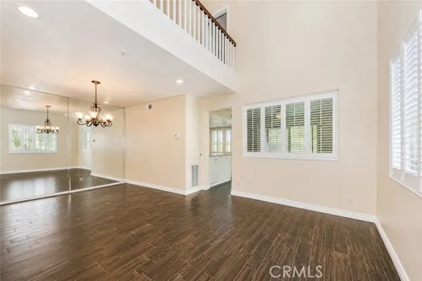 6385 WOODROW CT 6
