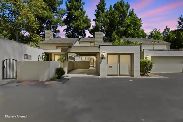1713 SANDY CREEK LN
