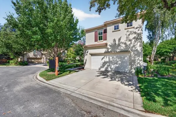 19185 SAFFRON DR