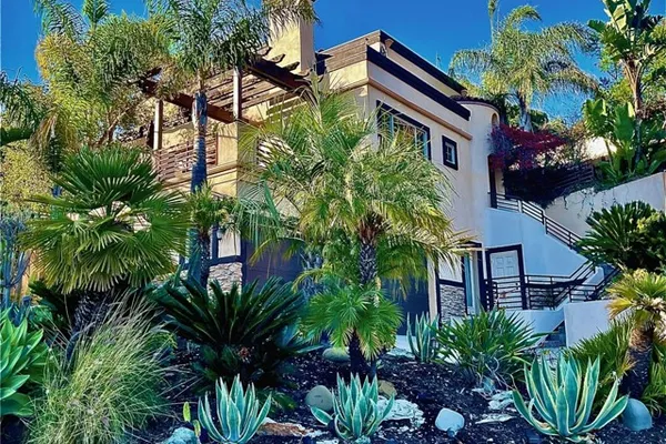 2176 SANTA YNEZ AVE