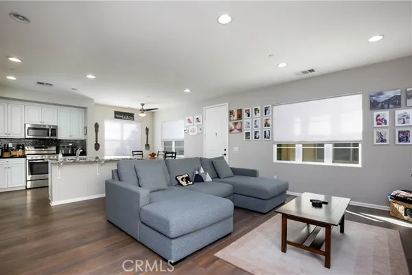 21716 PROPELLO