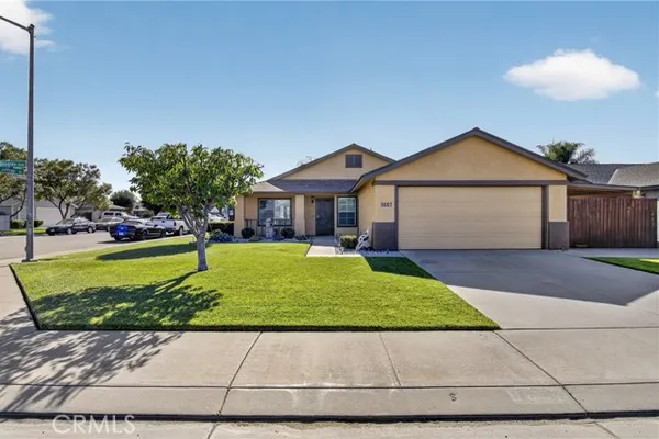 9667 DOUGLAS AVE