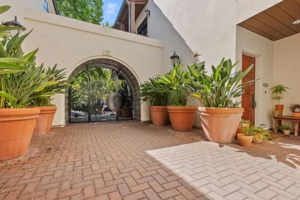 244 VIEW ST