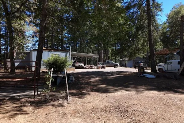4501 LAKEWOOD DR