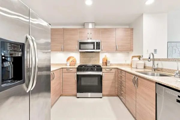 1 MANDALAY PL 1510
