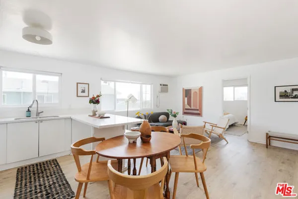 710 BERNARD ST 1