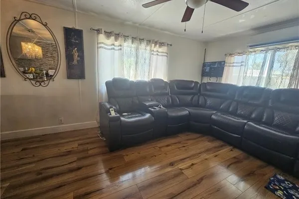 350 SAN JACINTO 143