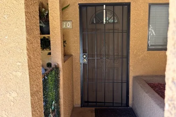 1509 STANLEY AVE 110