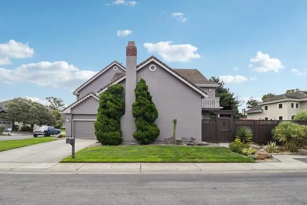 316 EAGLE TRACE DR