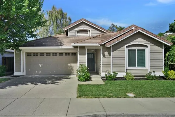 282 TRENTON CIR