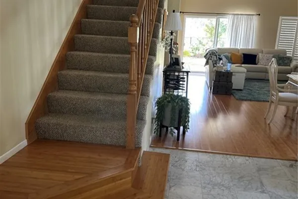 619 RIVIERA CIR